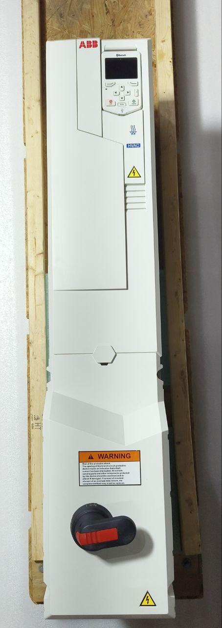 ABB ACH580-01-065A-4+0J400+P922 HAVC VARIABLE FREQUENCY DRIVE 65A 480VAC 3PH