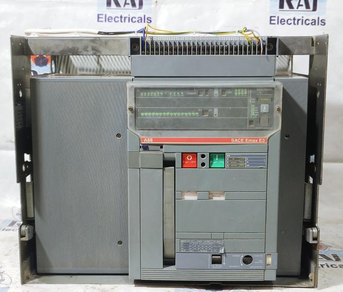 ABB SACE EMAX E3N 25 AIR CIRCUIT BREAKER 2500 AMP 4 POLE