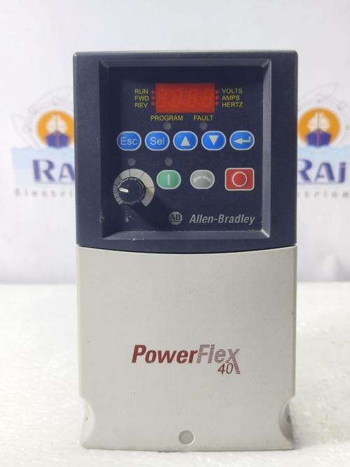 ALLEN BRADLEY 22B-D010N104 4.0kW/5.0HP POWERFLEX 40 AC DRIVE