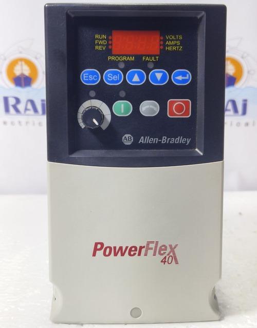 ALLEN BRADLEY 22B-D4P0N104 1.5kW/2.0HP POWERFLEX 40 AC DRIVE
