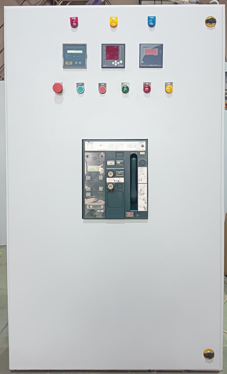 L&T AIR CIRCUIT BREAKER 1600 AMP PANEL WITH BUS BAR DISTRIBUTION