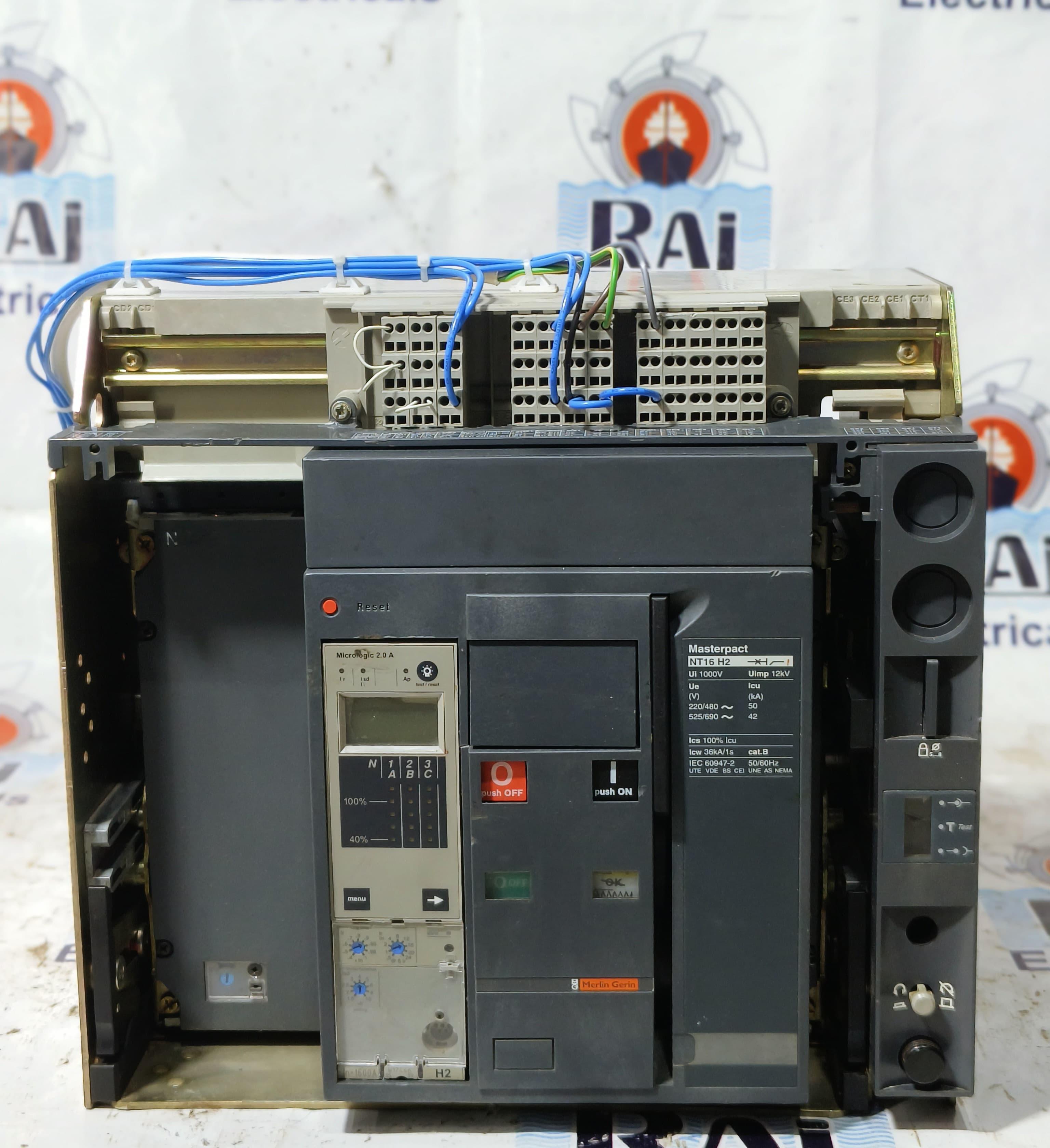 MERLIN GERIN MASTERPACT NT16 H2 1600A 4-POLE AIR CIRCUIT BREAKER MICROLOGIC 2.0A NT16H2 