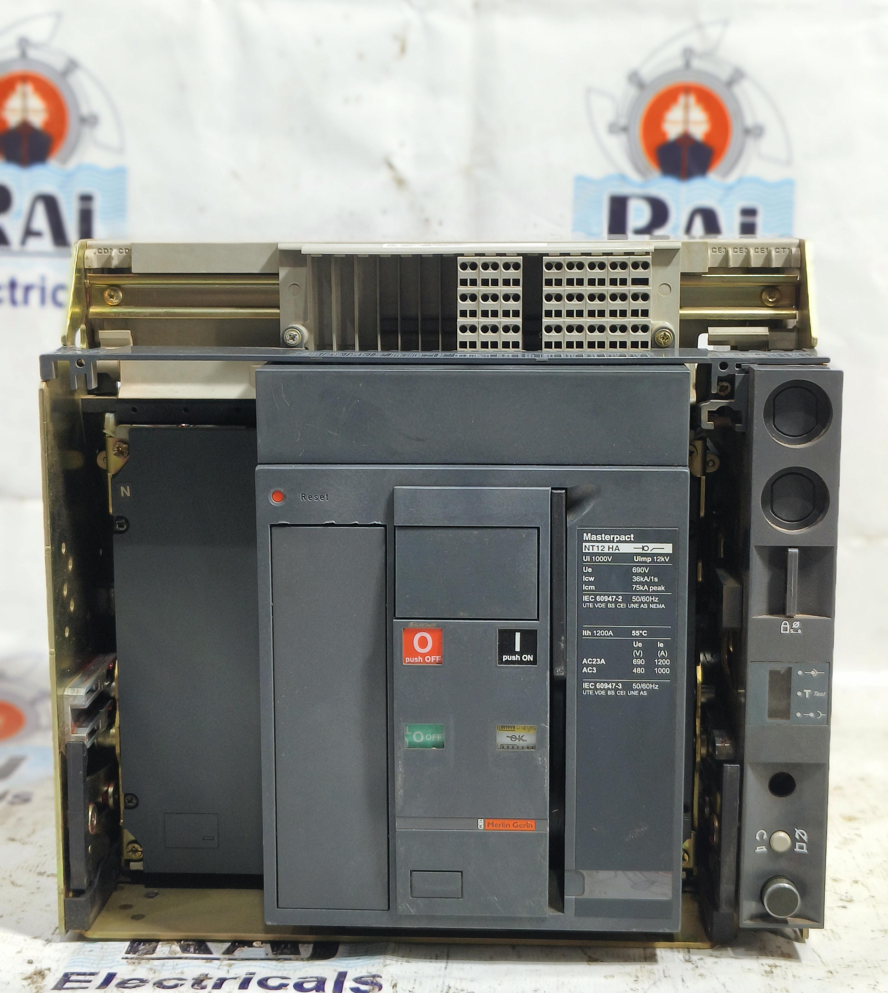 MERLIN GERIN NT12 HA 1200 AMP 3 POLE AIR CIRCUIT BREAKER 